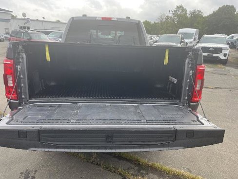 Certified 2022 Ford F150 XLT w/ Equipment Group 302A High image 4