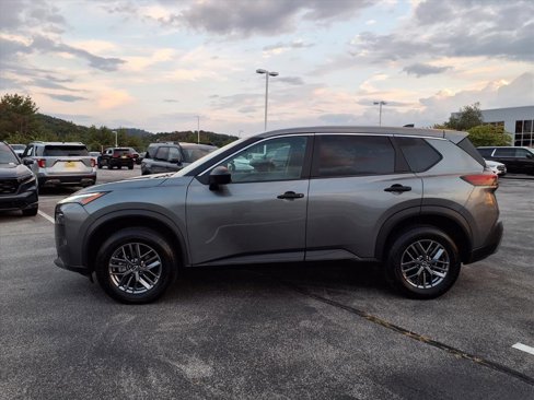 Used 2023 Nissan Rogue S image 3