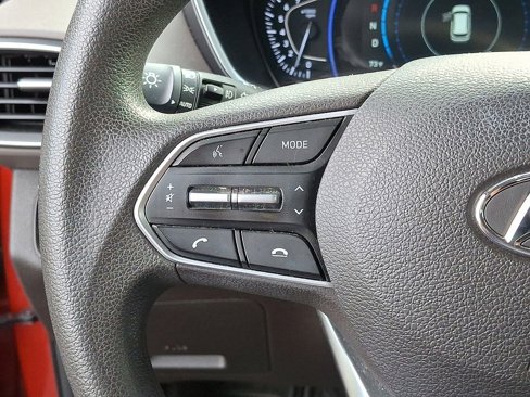 Used 2019 Hyundai Santa Fe SEL image 15