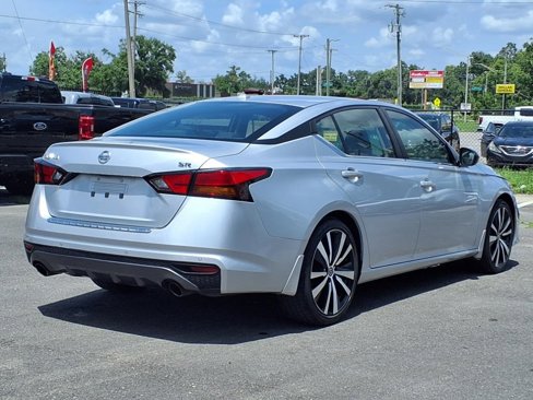 Used 2022 Nissan Altima 2.5 SR image 7