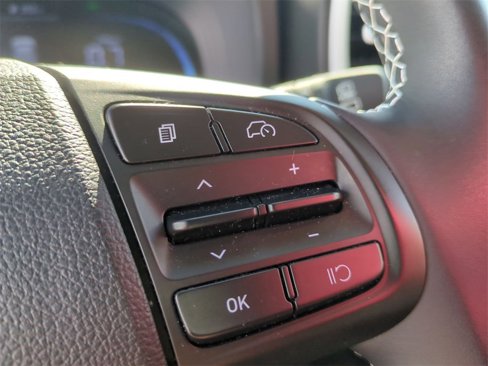 Certified 2024 Hyundai Venue Limited image 15