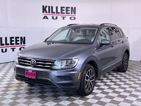 Used 2021 Volkswagen Tiguan SE image 3