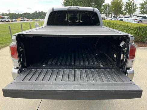 Used 2020 Toyota Tacoma TRD Sport image 34