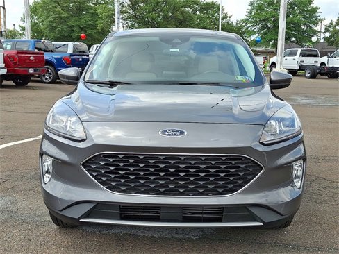 Used 2022 Ford Escape SEL image 2