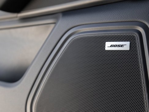 Certified 2024 Porsche Macan image 20