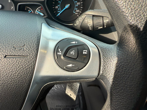 Used 2016 Ford Escape SE image 26