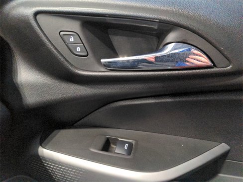 Used 2024 Chevrolet Trax LS w/ LS Convenience Package image 18