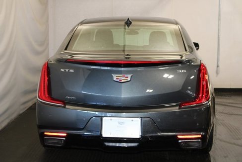 Used 2018 Cadillac XTS Luxury image 6
