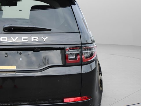 Certified 2025 Land Rover Discovery Sport S image 12