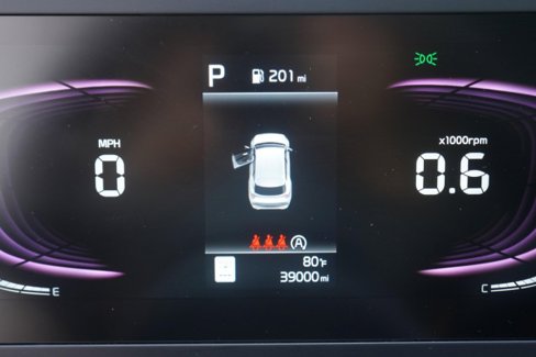 Used 2024 Kia Sportage LX image 25
