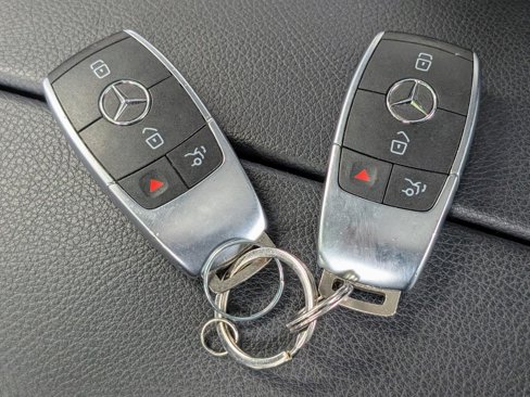 Used 2020 Mercedes-Benz C 300 4MATIC Sedan image 42