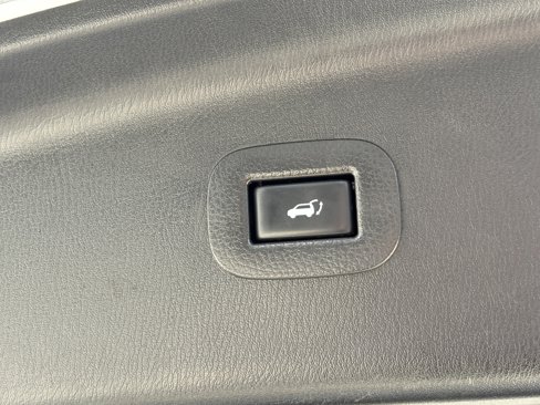 Used 2012 INFINITI QX56 4WD w/ Theater Pkg image 11