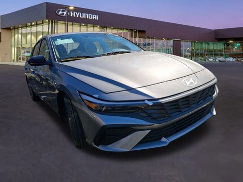 New 2025 Hyundai Elantra Sport image 1