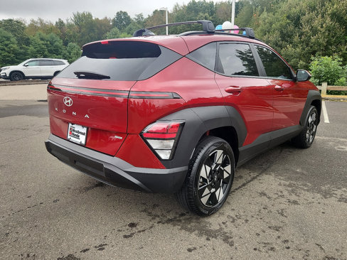 Used 2024 Hyundai Kona SEL image 5