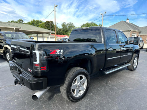 Used 2013 GMC Sierra 2500 Denali w/ Suspension Package, Off-Road image 5
