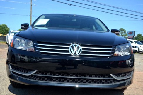 Used 2013 Volkswagen Passat 2.5 S image 14