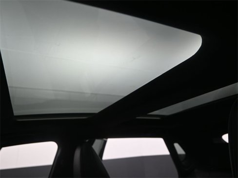 Used 2025 Toyota bZ4X AWD image 9