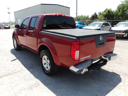 Used 2012 Nissan Frontier SV image 3