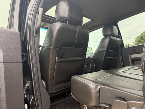 Used 2015 Ford F250 Lariat w/ Lariat Ultimate Package image 17