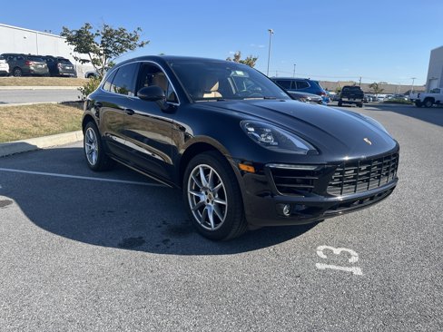 Used 2017 Porsche Macan S image 3