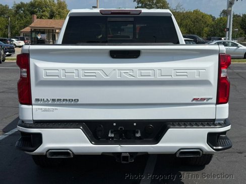 Used 2019 Chevrolet Silverado 1500 RST image 14