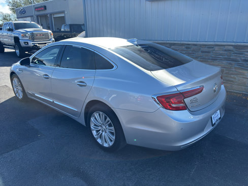 Used 2018 Buick LaCrosse Essence image 7