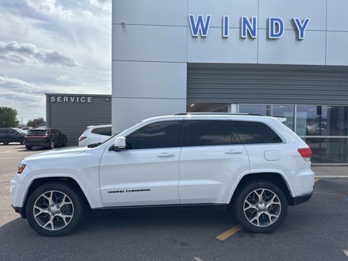 Used 2018 Jeep Grand Cherokee Limited image 8