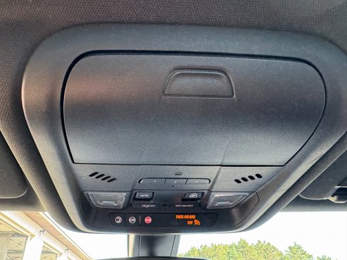 Used 2020 Chevrolet Blazer RS image 25