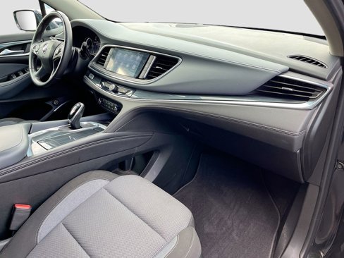 Used 2020 Buick Enclave Preferred w/ LPO, Luxury Package image 26