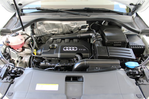 Used 2018 Audi Q3 2.0T Premium Plus image 32