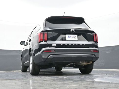 Used 2021 Kia Sorento LX image 44