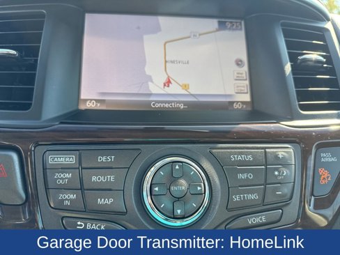 Used 2016 Nissan Pathfinder Platinum image 28