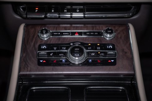 Used 2020 Lincoln Aviator Reserve w/ Equipment Group 201A image 18