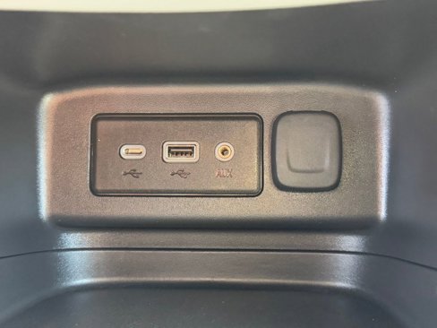 Used 2023 Chevrolet Equinox LT image 26