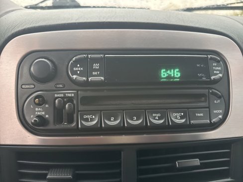 Used 2004 Jeep Grand Cherokee Laredo w/ Convenience Group image 27