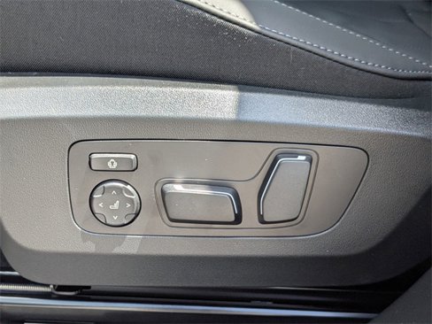 New 2025 BMW X3 xDrive30i w/ Premium Package image 19