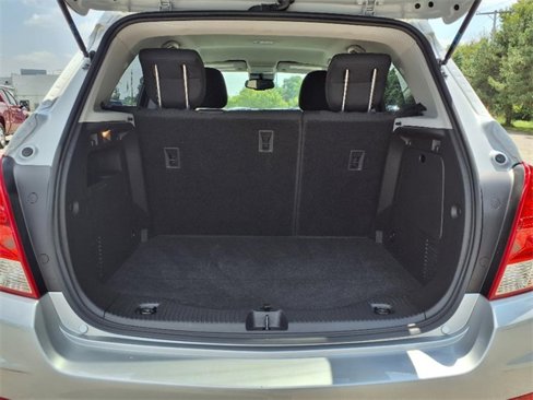 Used 2022 Chevrolet Trax LS w/ Tint and Cruise Package image 8