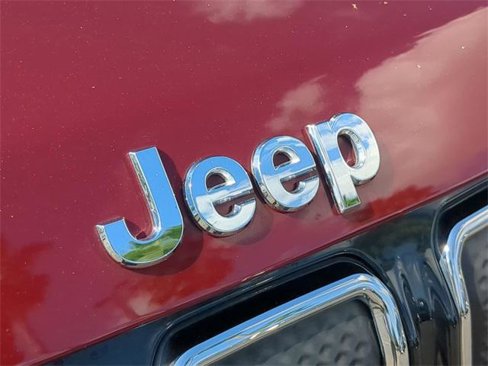 Certified 2022 Jeep Compass Limited w/ Elite Group image 12