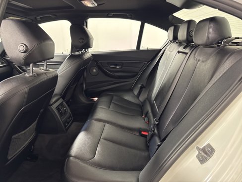 Used 2015 BMW 335i xDrive Sedan image 17