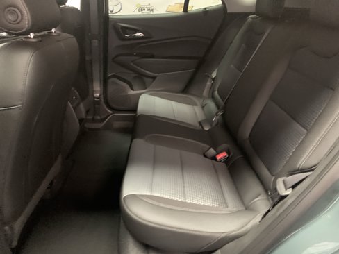 New 2025 Chevrolet Trax LT image 11