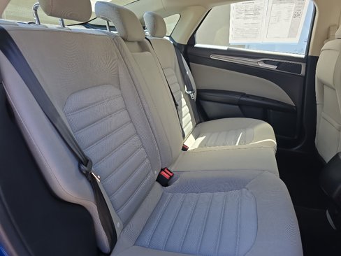 Used 2018 Ford Fusion S image 26