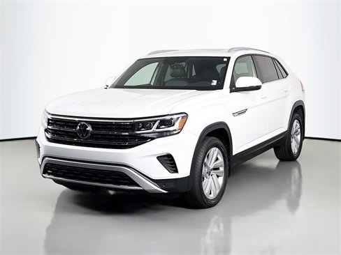 Used 2020 Volkswagen Atlas Cross Sport SE w/ Panoramic Sunroof Package image 3