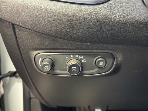 Certified 2021 Chevrolet Equinox LT image 42