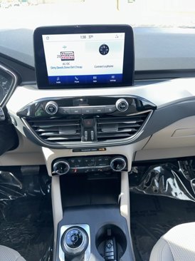 Used 2022 Ford Escape SEL image 28