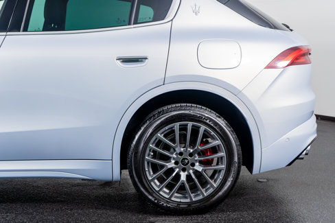 Used 2024 Maserati Grecale GT image 18