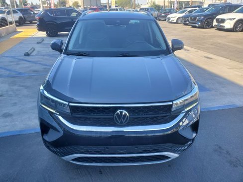 Used 2023 Volkswagen Taos SE image 13