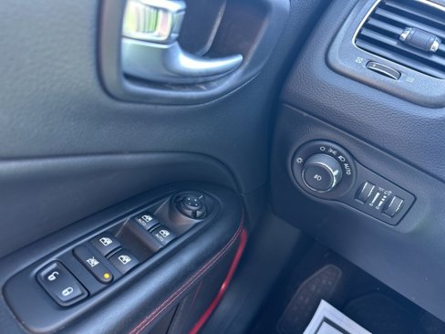 Used 2018 Jeep Compass Trailhawk w/ Navigation Group image 18
