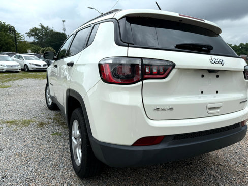 Used 2018 Jeep Compass Sport image 13