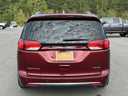 Used 2019 Chrysler Pacifica Limited w/ Tire & Wheel Group image 5