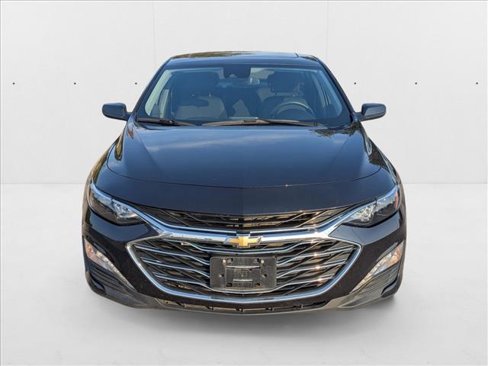 Used 2023 Chevrolet Malibu LT image 2